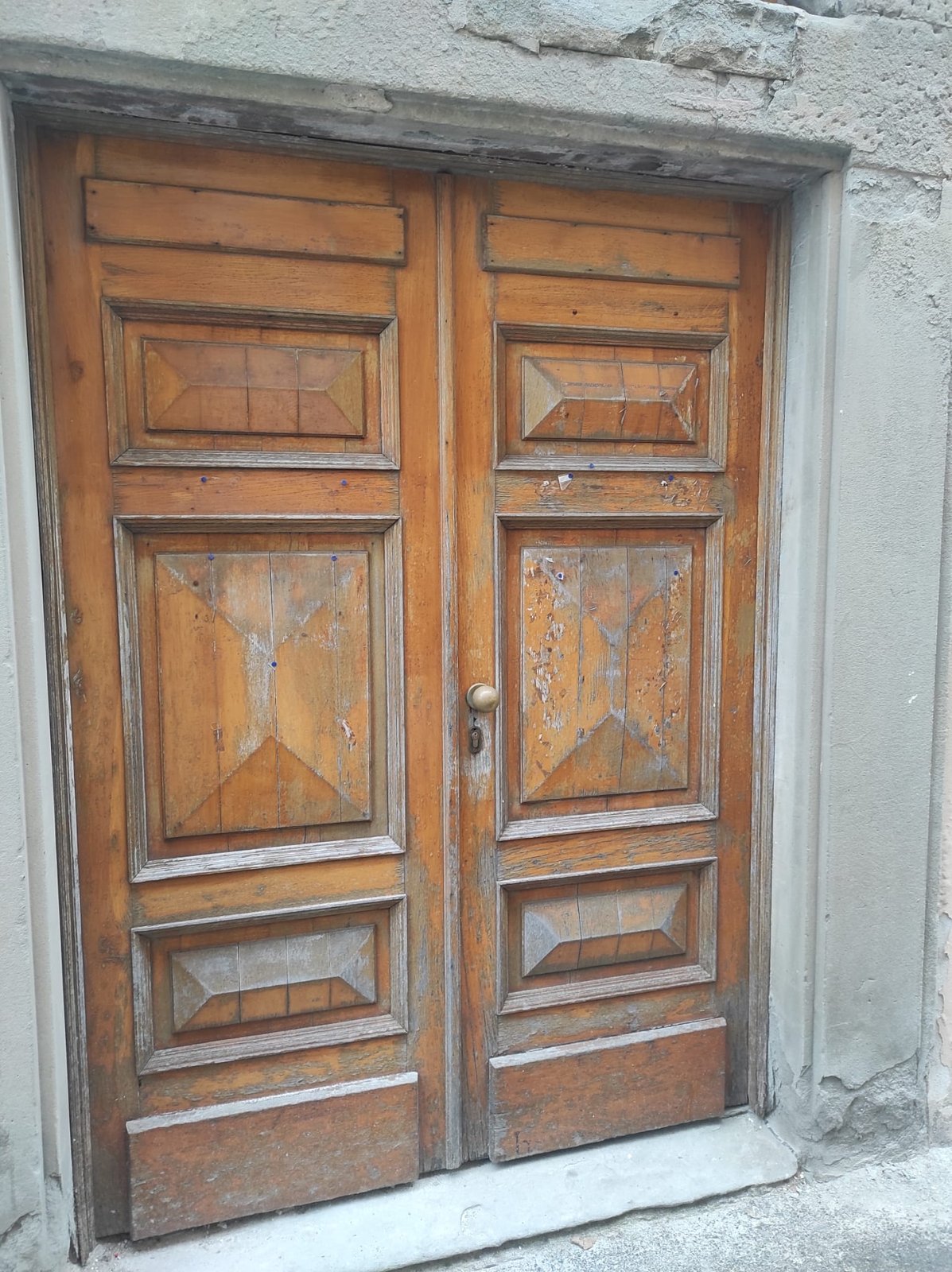 Restauro porte antiche