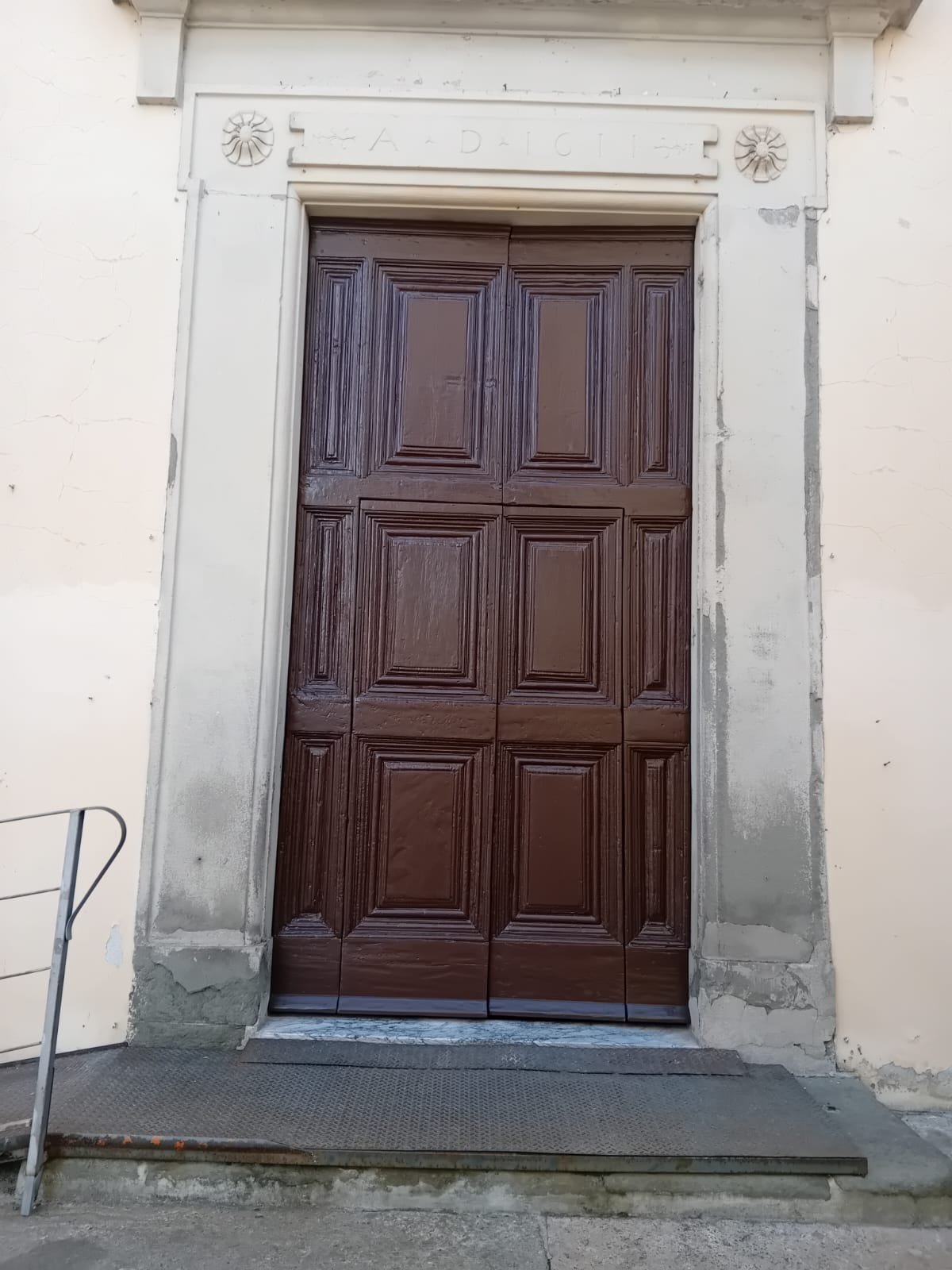 Restauro porte antiche