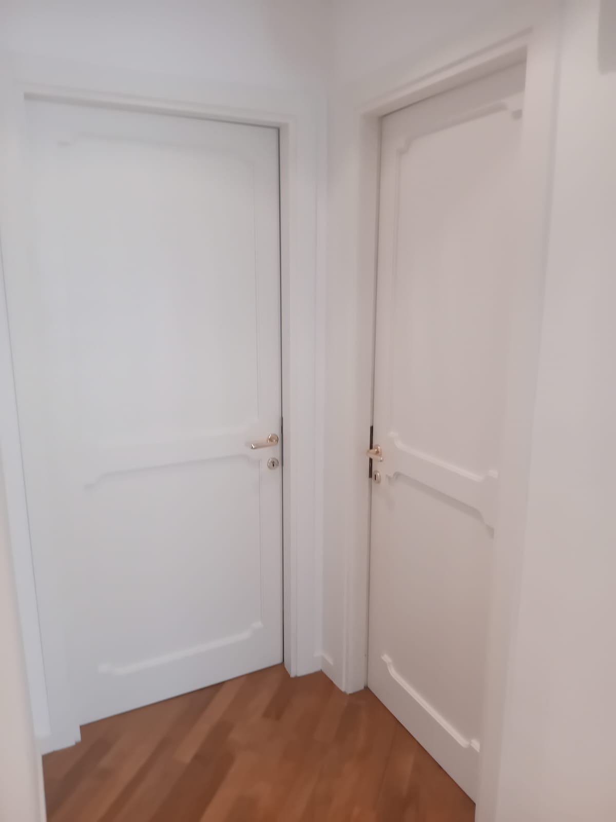 Laccatura porte interne